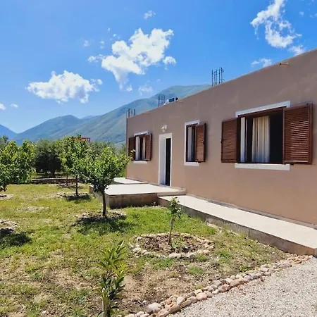 Casa vacanze Elvis's Vlorë